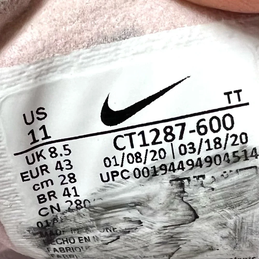 Nike Air Max 270 React Womens Barely Rose White Black size 11
